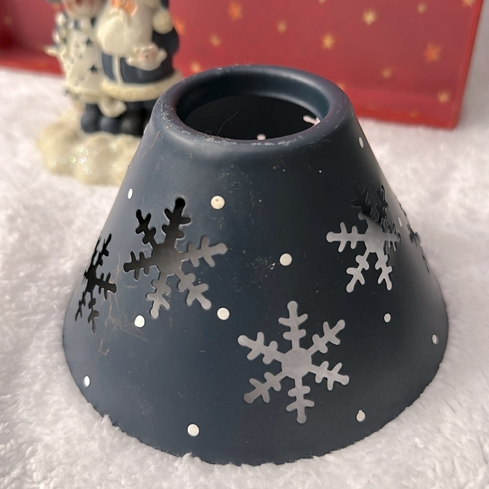 VTG☃️Santa & Snowman tea light w/Snow Flakes lamp shade - Picture 7 of 9